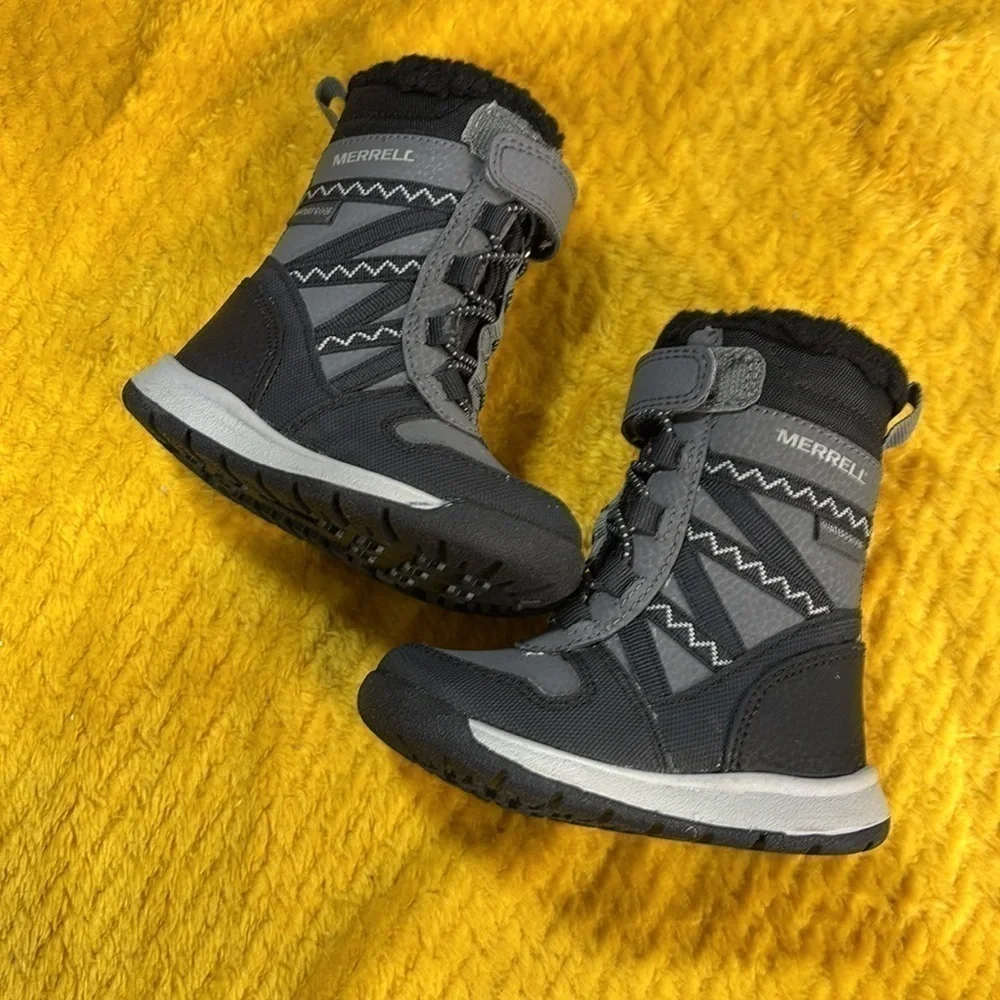Merrell new without